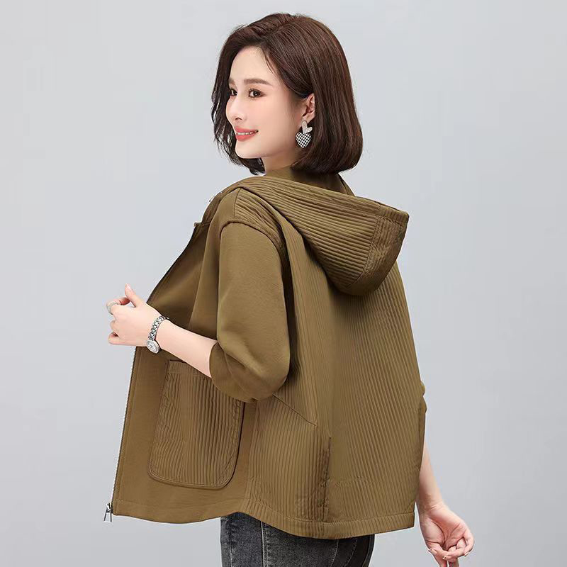 女士短外套2024年春秋新款宽松显瘦中年洋气休闲百搭连帽长袖上衣