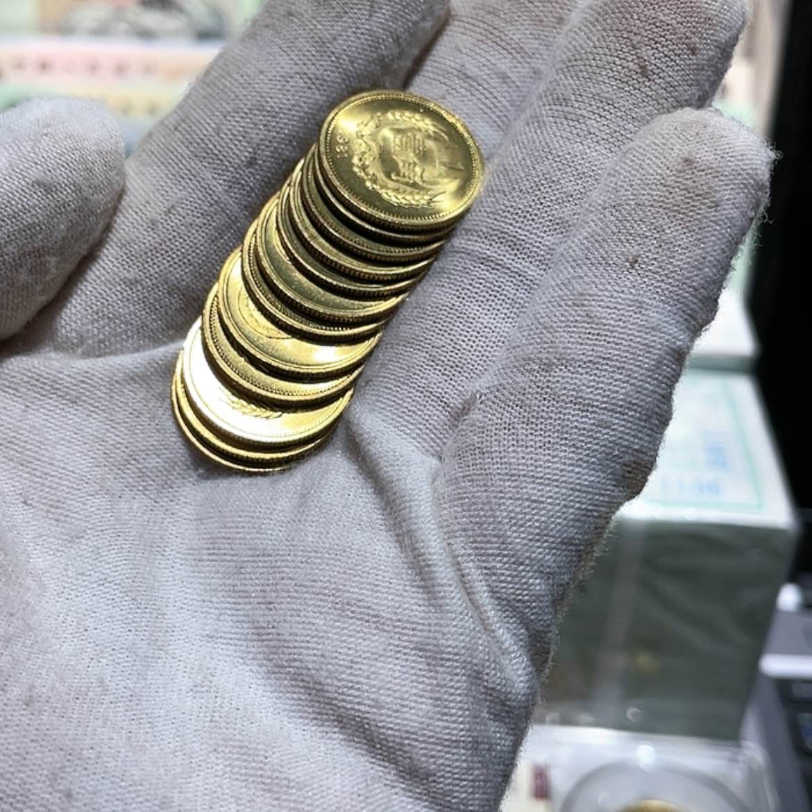 【闪购商品】铜8105长城币原卷拆