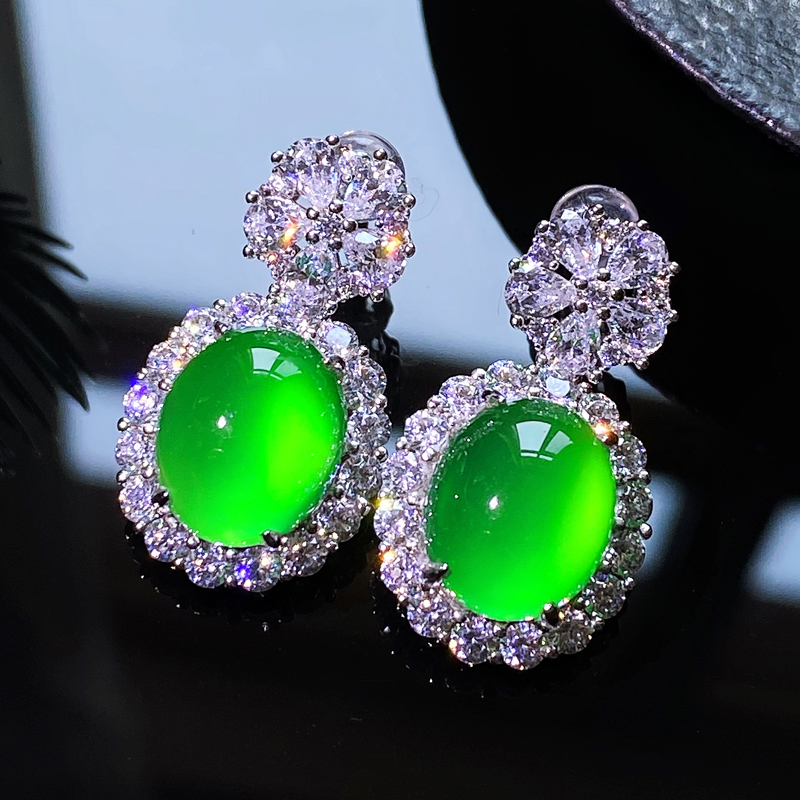 VISING珠宝绿玉髓鸽子蛋耳坠豪华款               20210146L