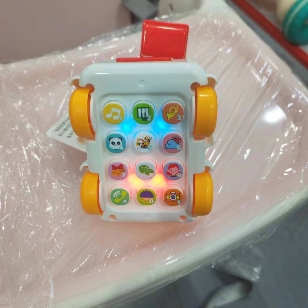 婴幼儿音乐灯光手机汽车牙胶早教套盒按压船益智小玩具套装护具