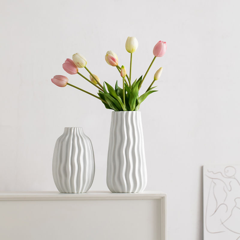 创意白色条纹陶瓷干花花瓶客厅餐桌摆件北欧简约装饰水培鲜花插花