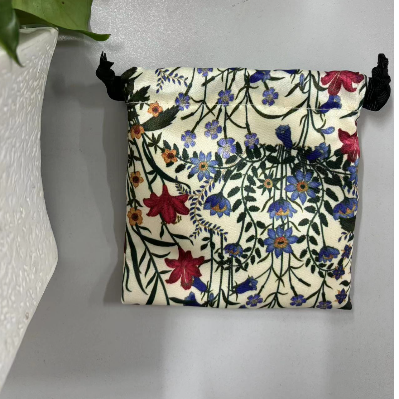 小G啊~三色发圈包包