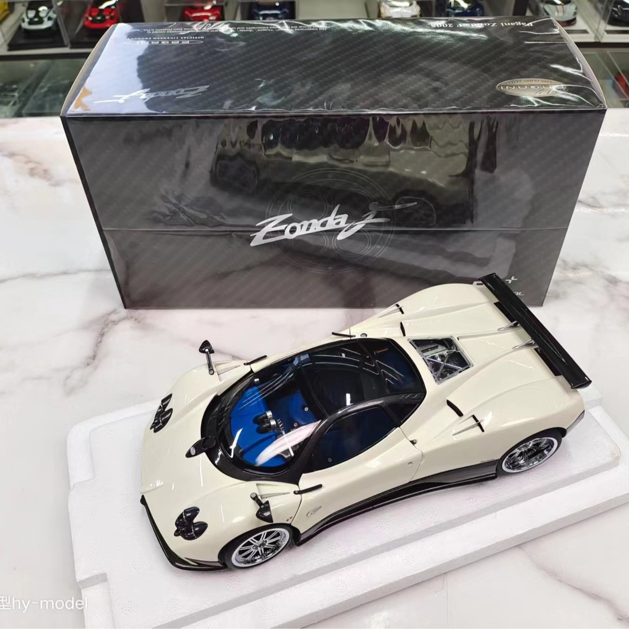 Almost Real 1/18 帕加尼 宗塔Zonda F 仿真合金收藏汽车模型摆件