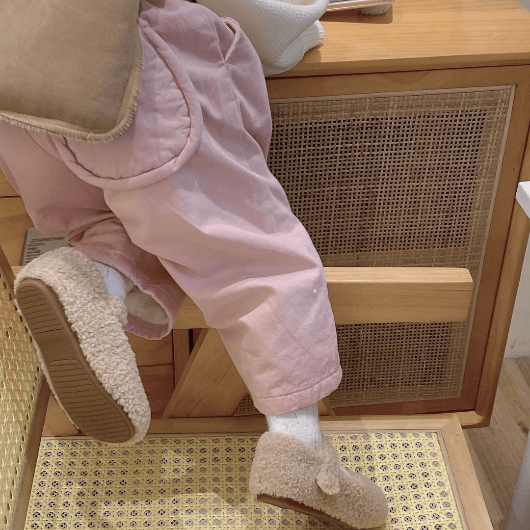 韩版女童宝宝2024冬季洋气儿童休闲裤保暖宝宝外穿加绒宽松裤子