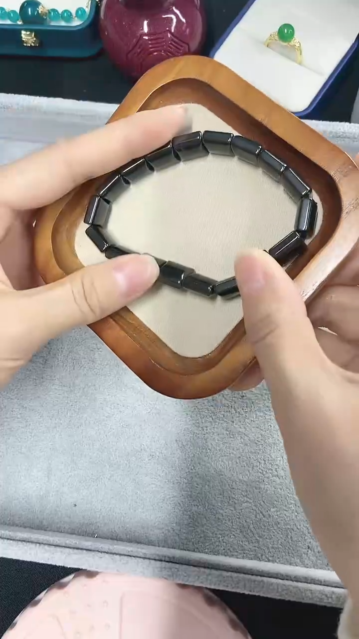 【闪购商品】琥珀手链未镶嵌福利款