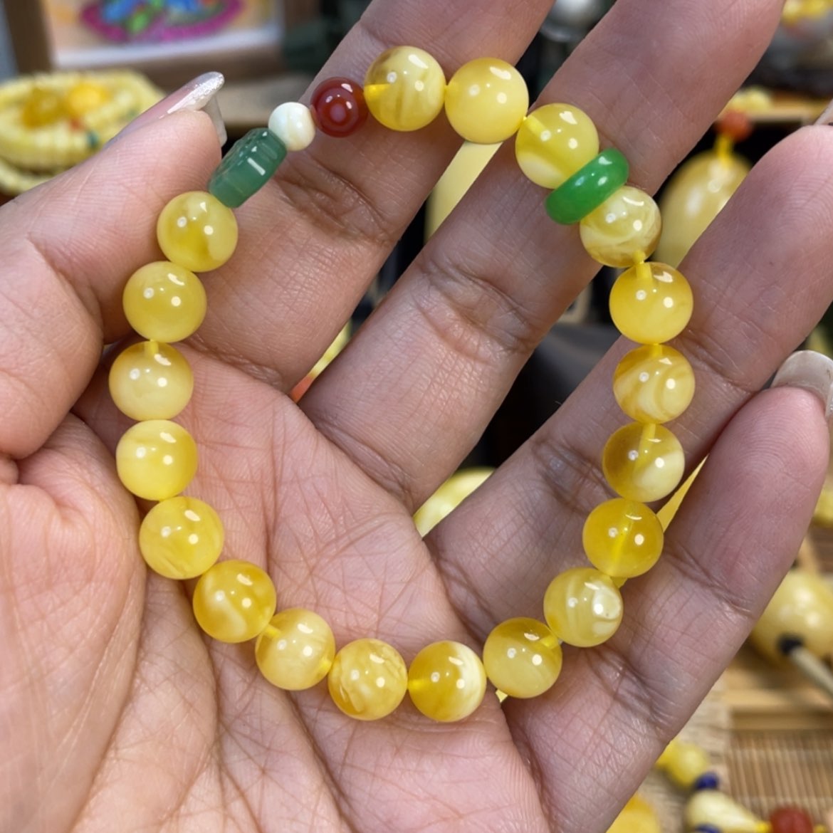 【闪购商品】蜜蜡手串未镶嵌