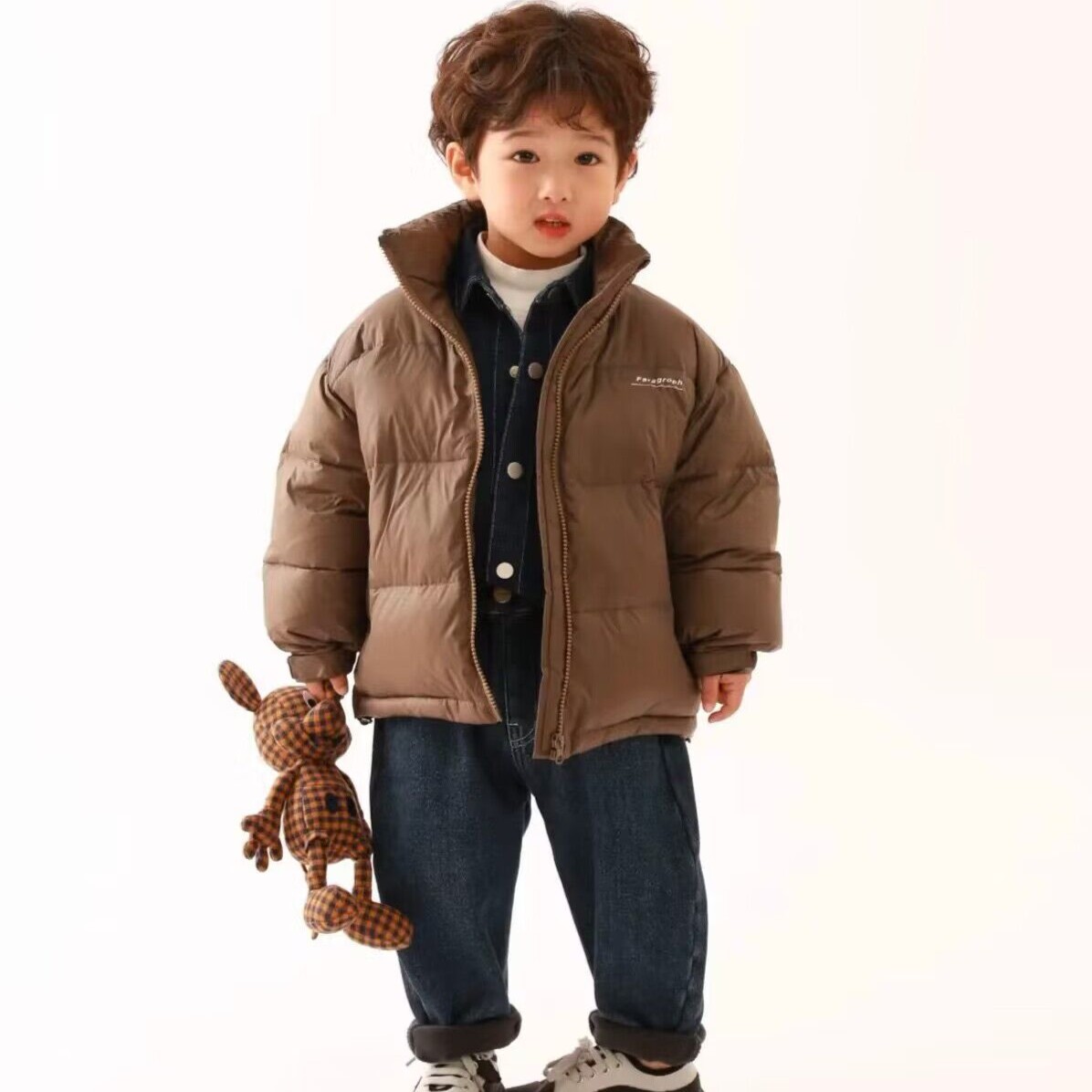 儿童羽绒服2025冬季韩版纯色立领保暖男童冬装白鸭绒加厚羽绒服