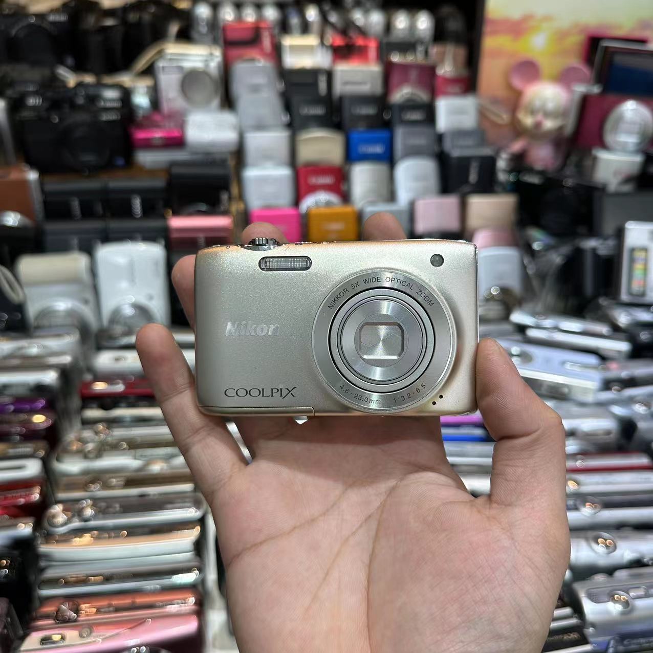 留下数码  尼X康S3100 数码相机  配件齐全