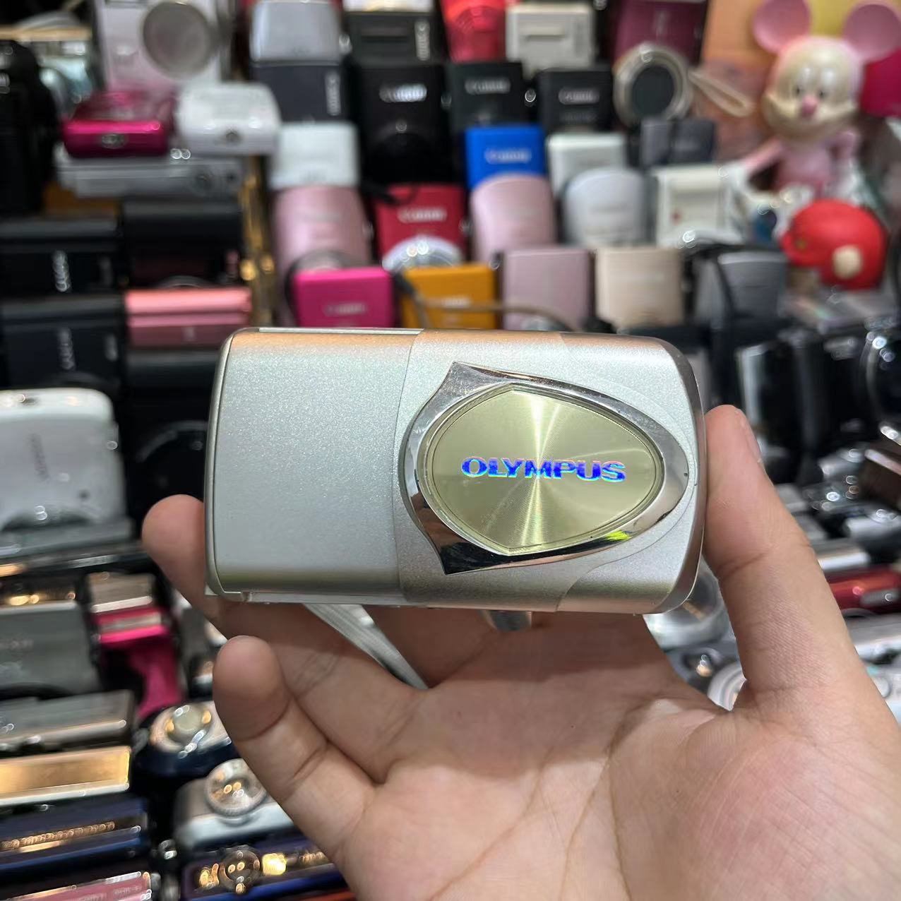 留下数码 奥林巴斯U400 数码相机 配电池和充电器