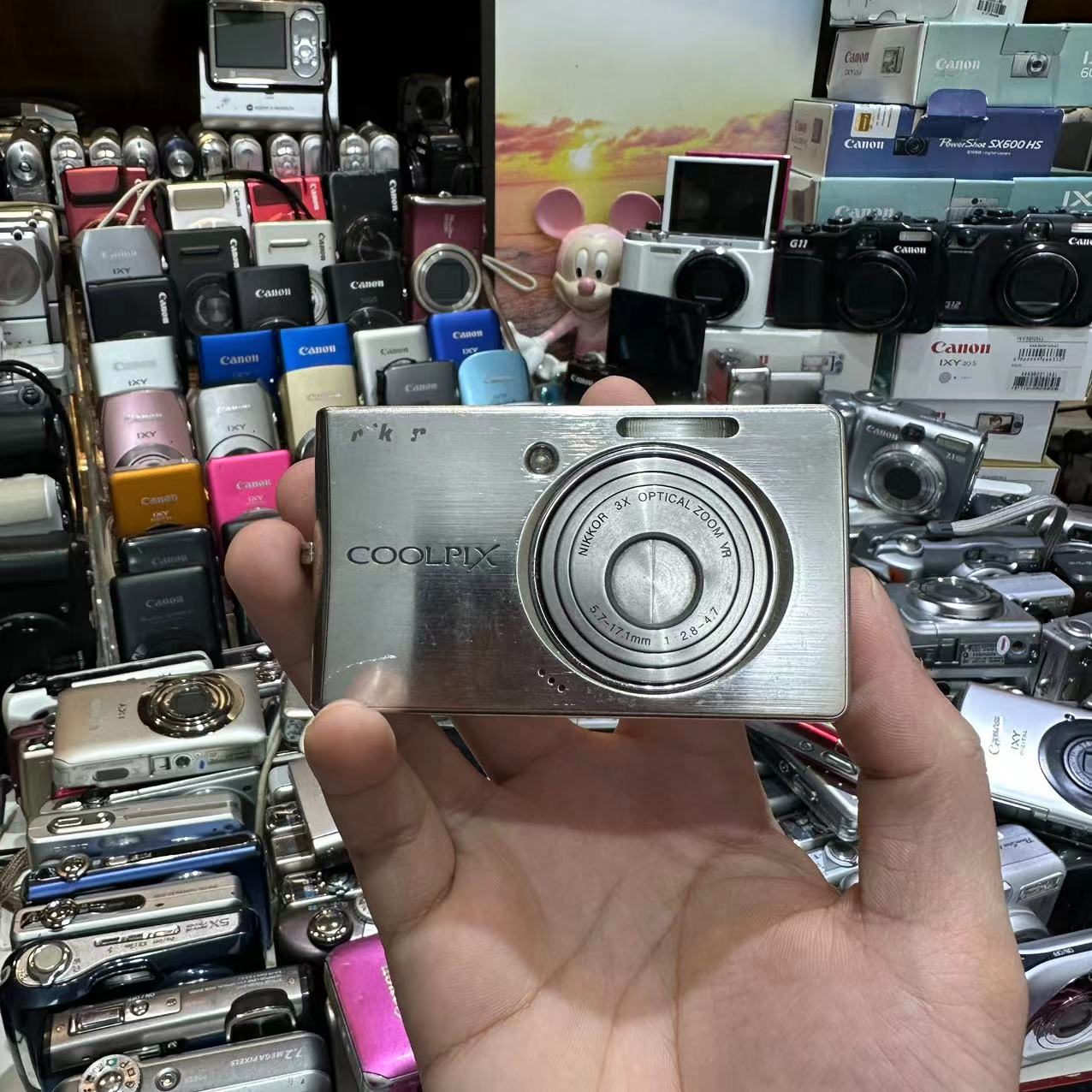 留下数码 尼X康S510 屏幕瑕疵出片不影响 福利机 配件齐全