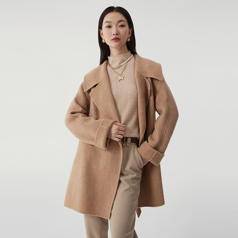 BADINA毛呢外套134A090