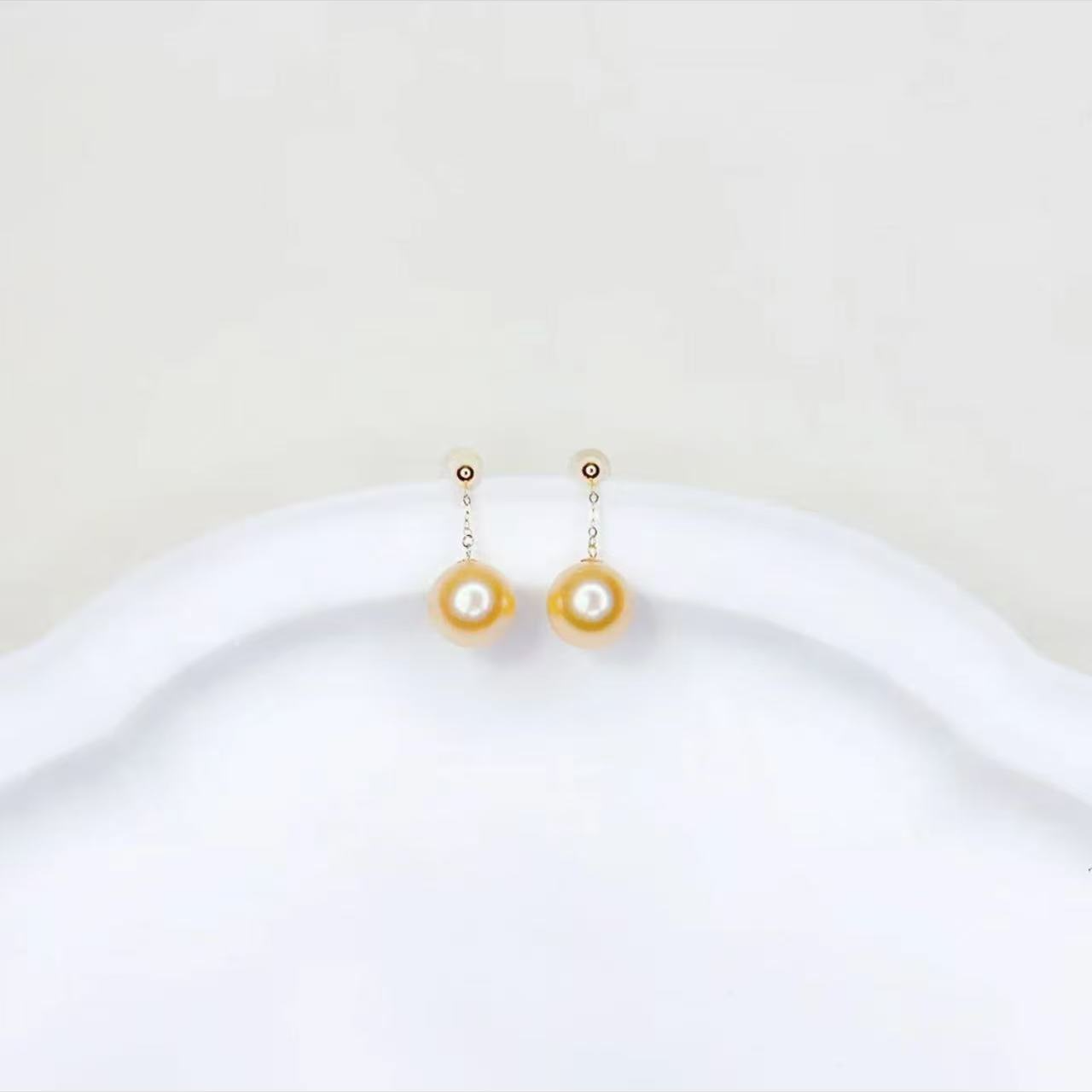 【鹿鹿】18k南洋金珠耳线大风吹10-11mm