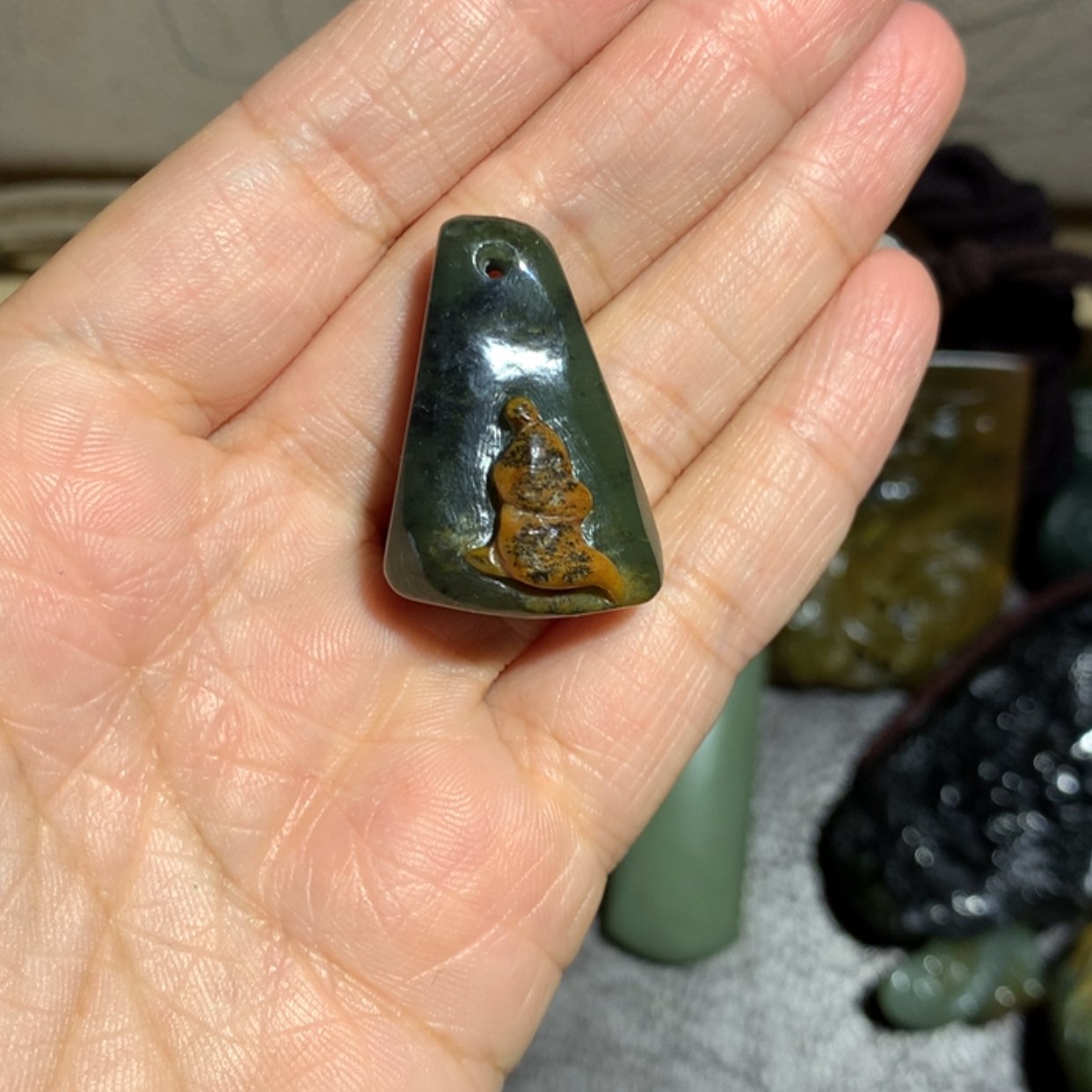 【闪购商品】岫岩河磨玉（透闪石质玉）颈饰未镶嵌军