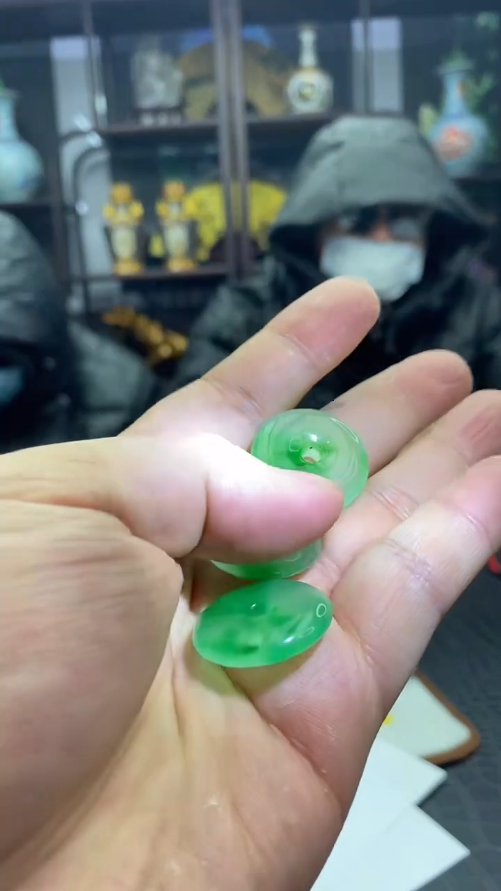 【闪购商品】烟晶手链银S925镶嵌22吊坠