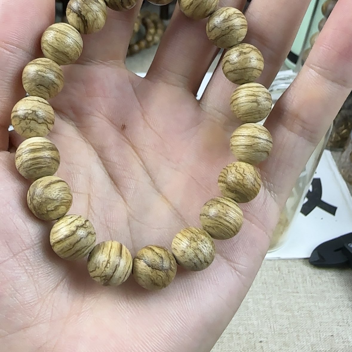 【闪购商品】沉香手串?*依