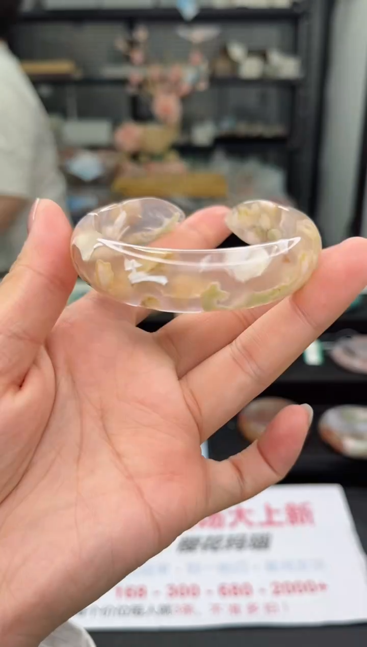 【闪购商品】石英质玉手镯（开口镯）未镶嵌56圈非金属布艺汐雅家1