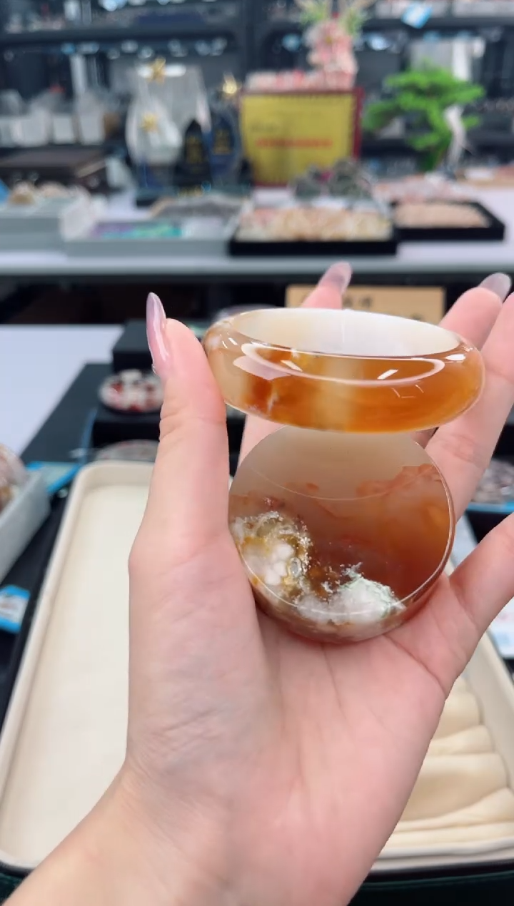 【闪购商品】石英质玉手镯未镶嵌56圈口（赠品镯心）6410534