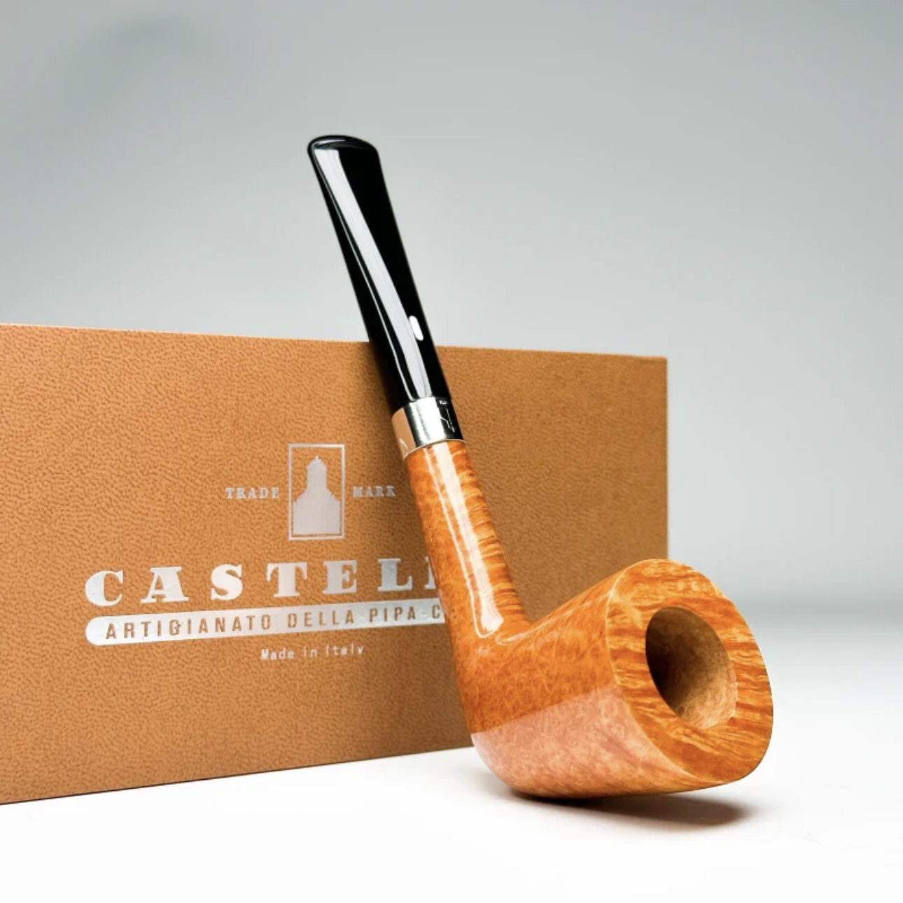 意大利Castello卡斯特罗China Pipe 2024年度限量款石楠木烟斗