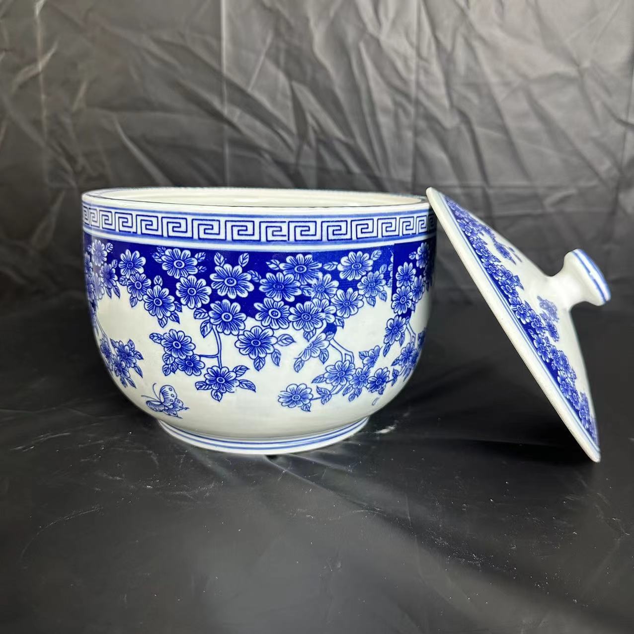 DP-A60陶瓷蝶恋花带盖多功能储物罐5斤装/高19厘米宽21厘米