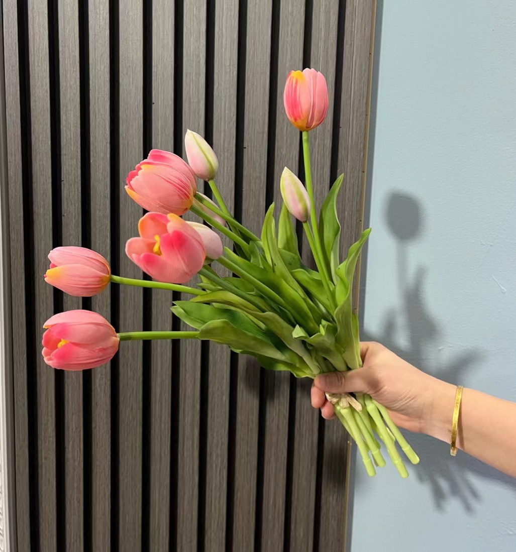 郁金香ins仿真花摆设房间卧室插花客厅装饰花艺餐桌摆件干花花束