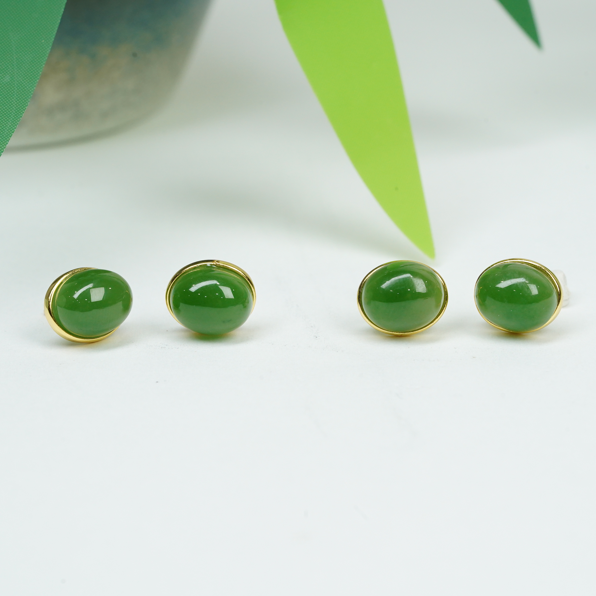 【小北好物】和田玉蛋面耳钉 QH13X443【多样性发一件】约8*10mm