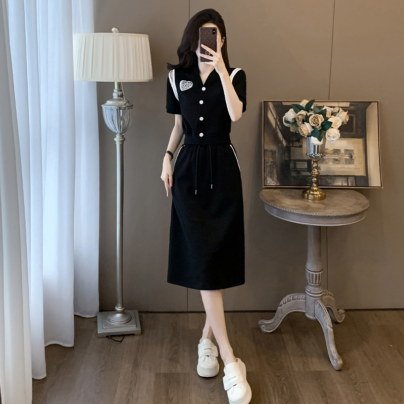 韩版小个子时尚设计感套装裙女装夏季新款气质显瘦漏肩黑色两件套