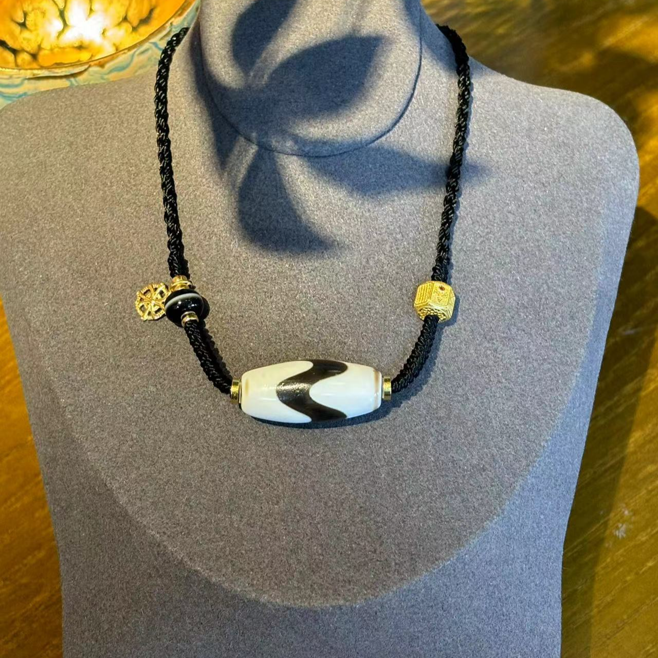 壹加小羊|聚缘博古牙牙锁骨链