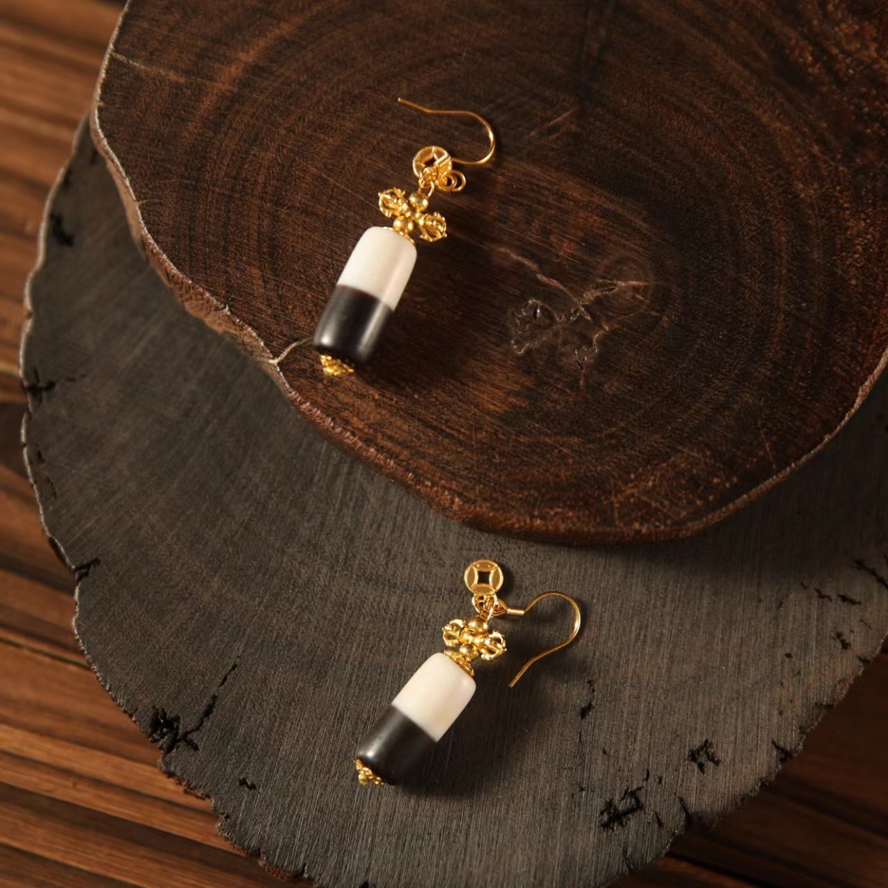 壹加|玛瑙黑白药师耳环一对发