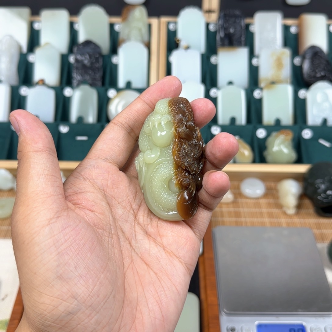 和田玉挂件未镶嵌