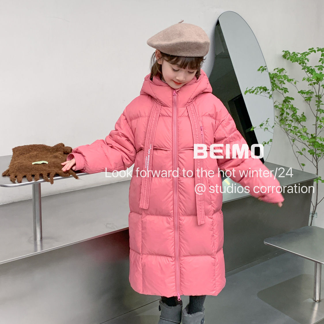 黑色飘带款羽绒服女童男童儿童中大童款面包服白鸭绒2024新款冬装