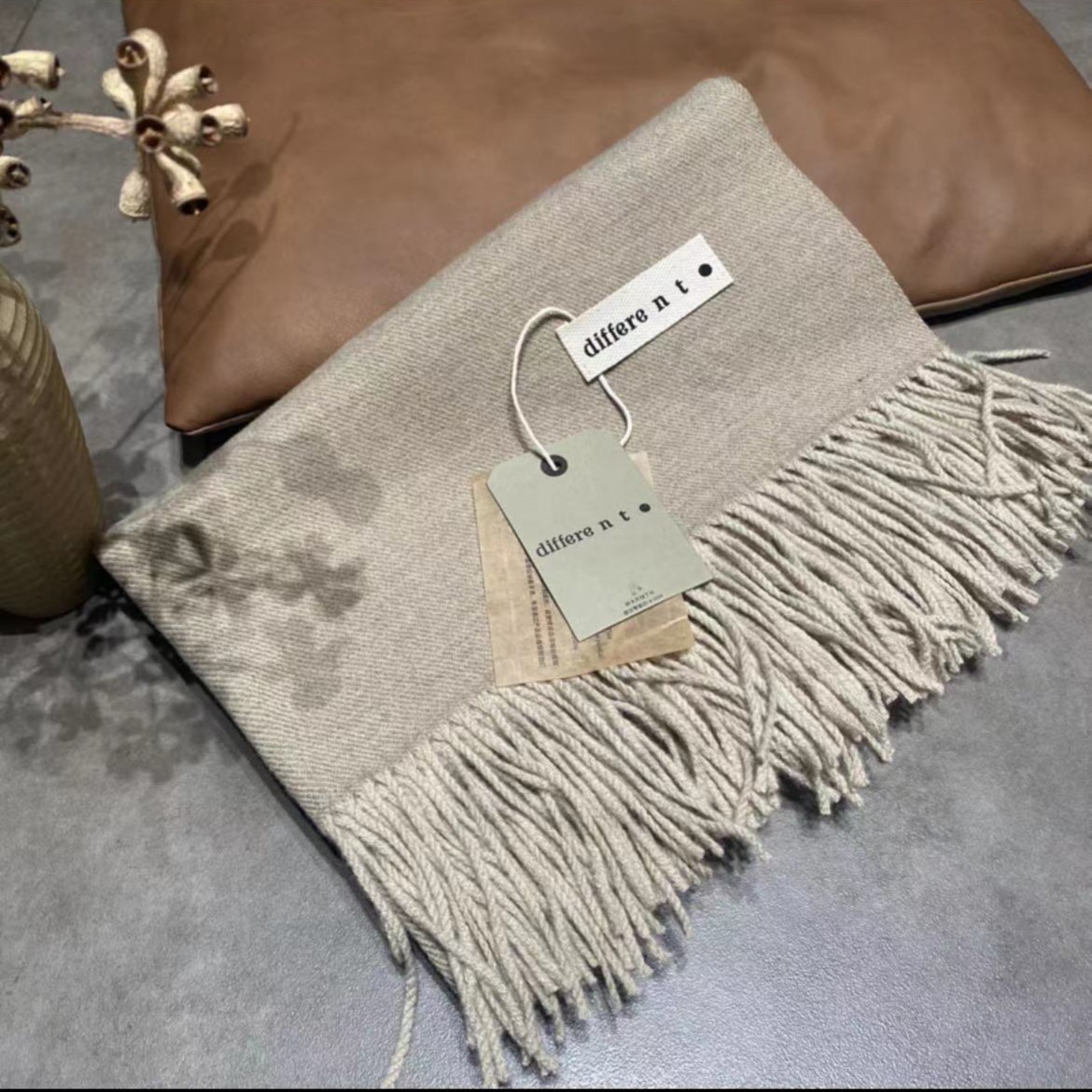 【2023-11-网红同款披肩大围巾时尚百搭】保暖下单联系客服  2023