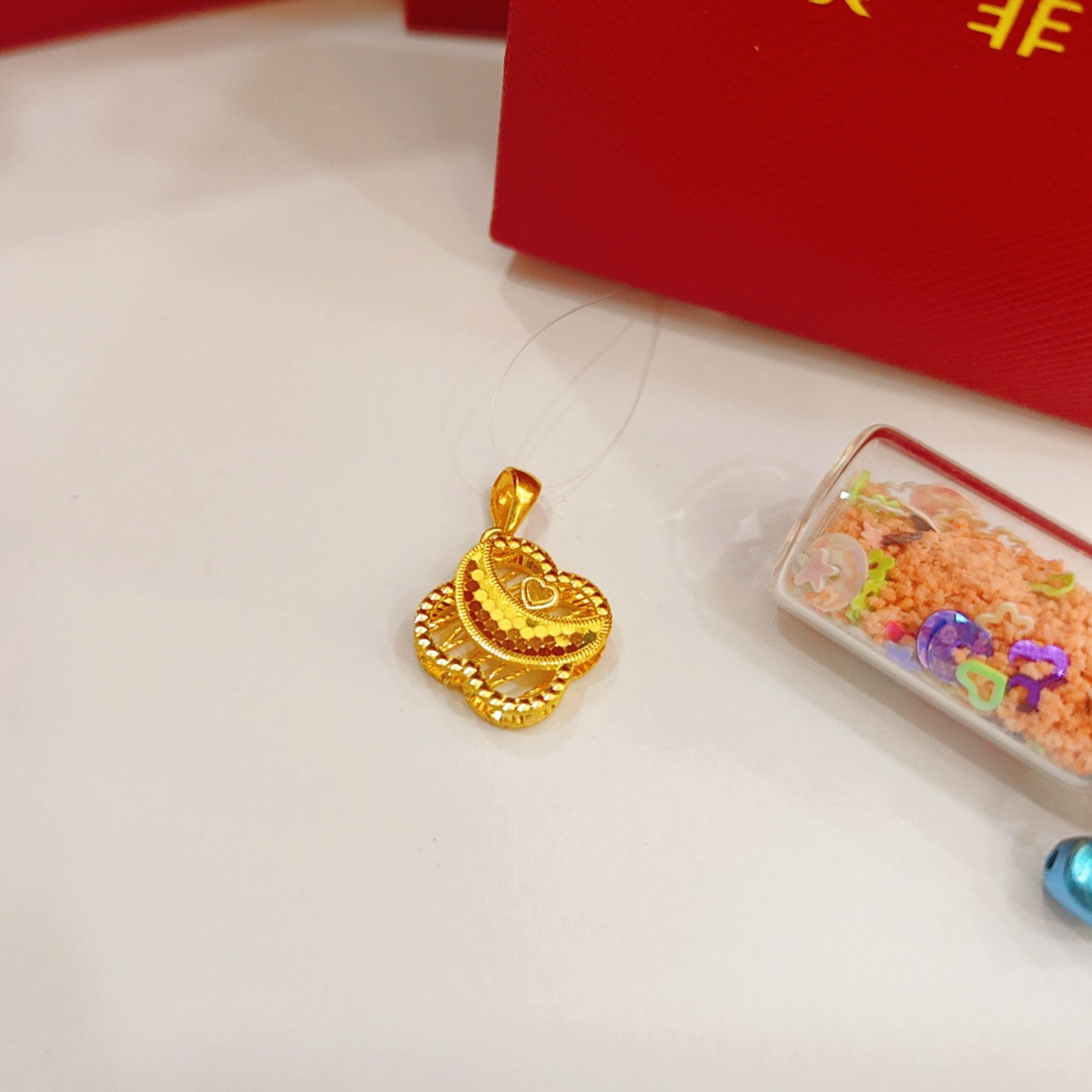 赛菲尔万足®足金四叶草月亮爱心黄金吊坠幸运时尚百搭送女友礼物