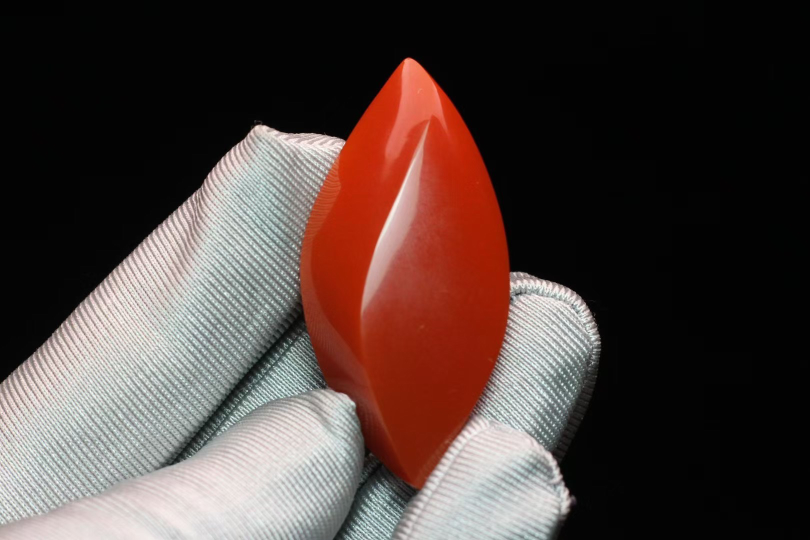 保山南红收藏级东山大水沟满色满肉柿子红马眼随行裸面