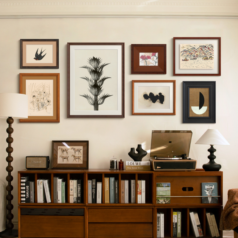 现代法式复古客厅沙发背景墙装饰画中古风玄关柜书房挂画混搭组合