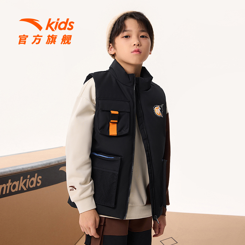安踏儿童冬季羽绒马甲背心时尚印花冬季款男大童运动时尚保暖马甲