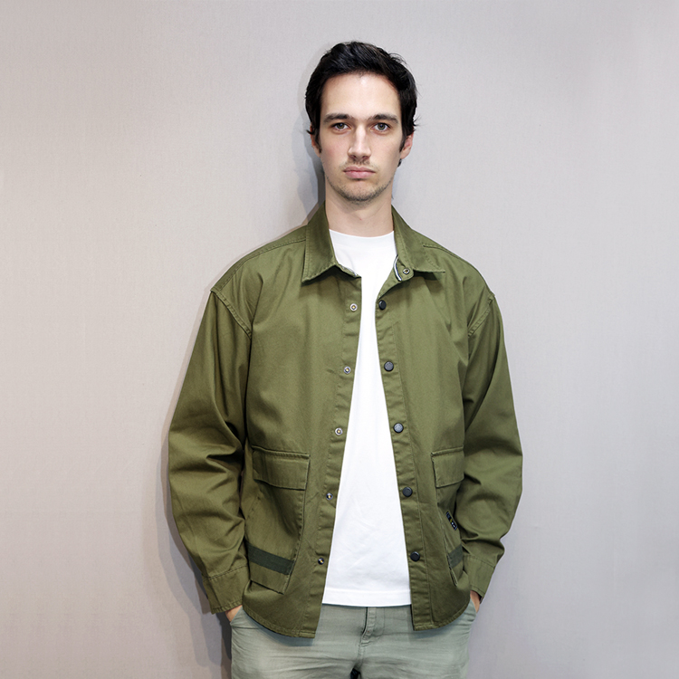 东极格【东极格】新款爆款衬衫男款痞帅高级感8065