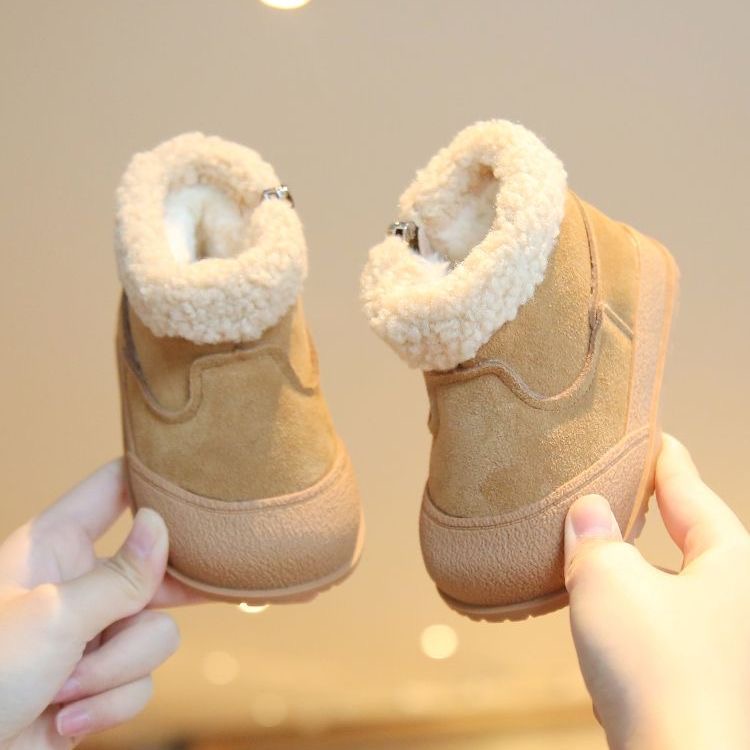 冬季新款耐脏宝宝雪地靴加绒保暖棉鞋男女幼童防滑短靴婴幼儿靴子