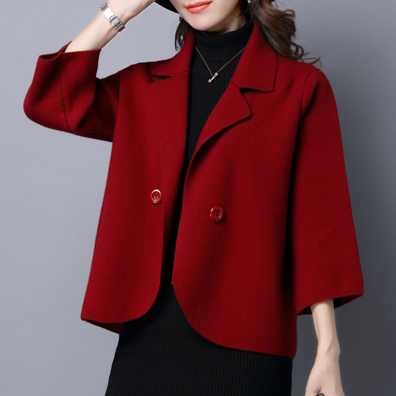 红色西装短外套女春秋2023新款龙年本命年衣服妈妈针织羊毛小开衫
