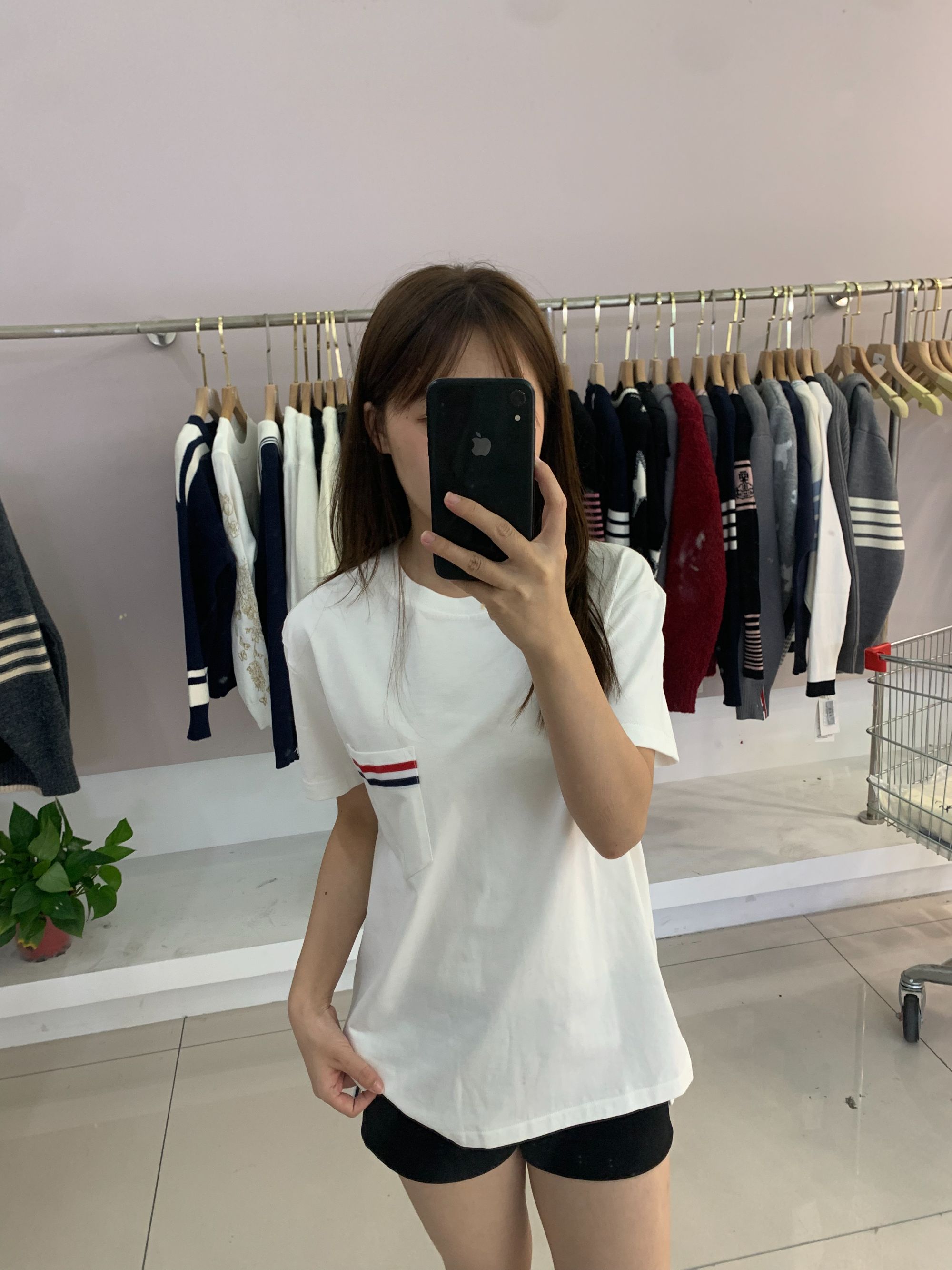 大米~夏季时尚百搭刺绣彩条短袖女