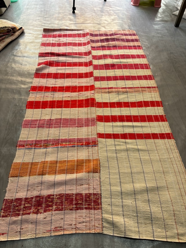 裂织布，纯手工棉织。可做衣服，包包，披肩，裙子等