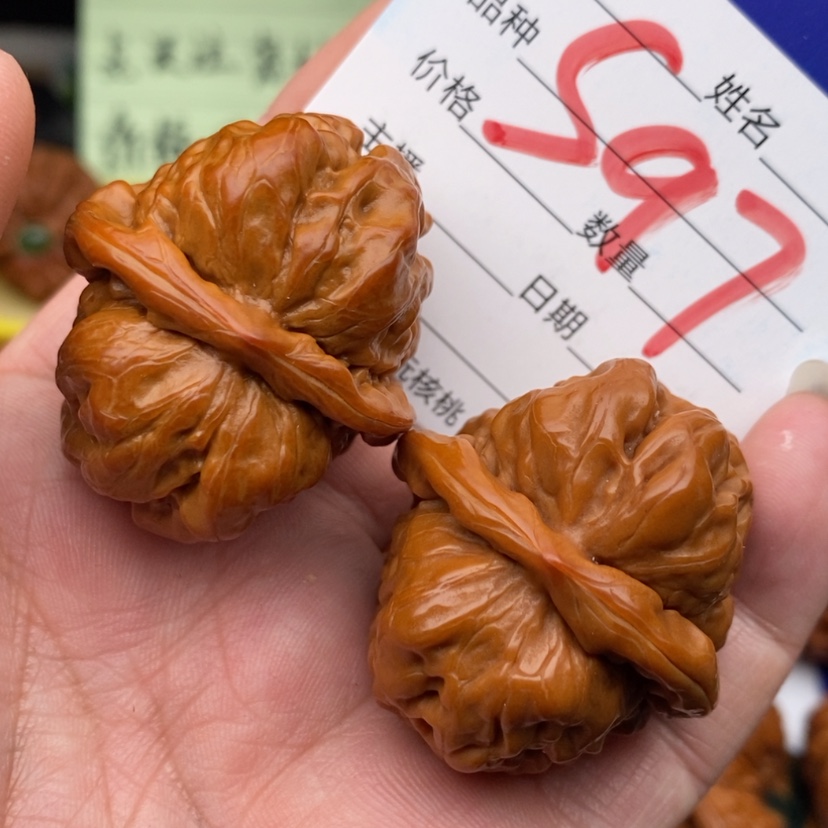 【闪购商品】桃核吊坠刘**_