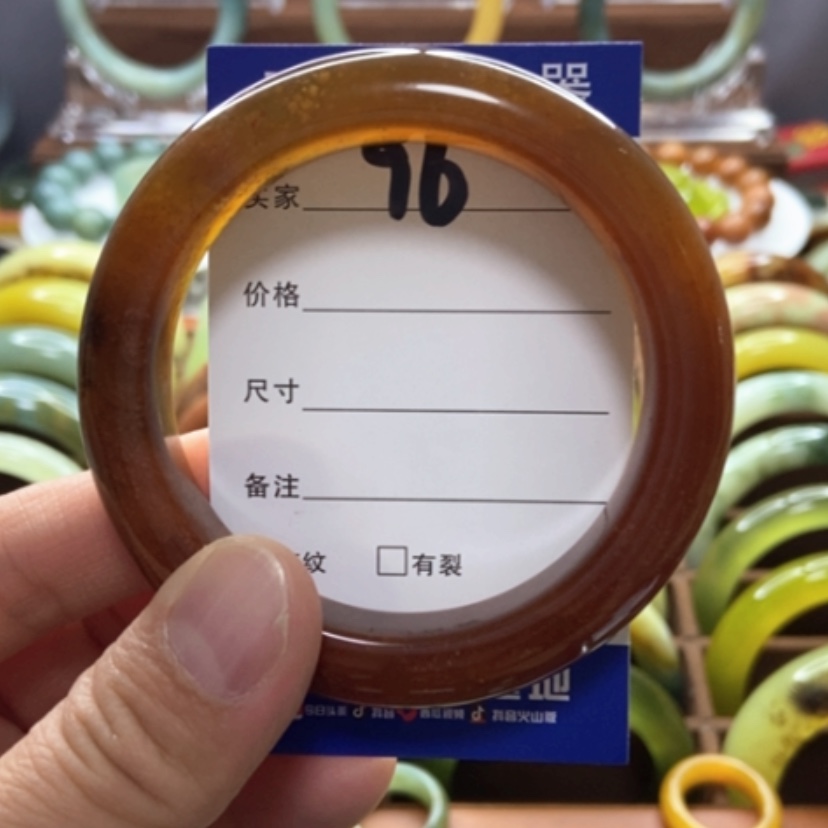 【闪购商品】蛇纹石玉手镯未镶嵌小*