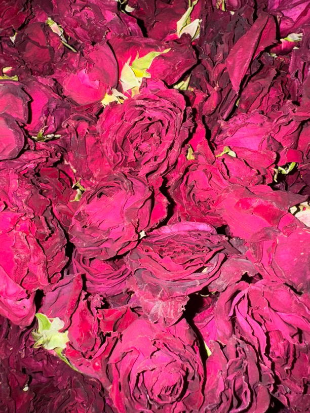 云南墨红玫瑰花冻干罐装【买一送一】