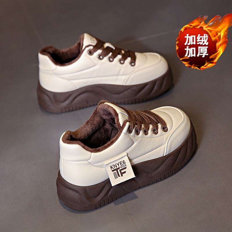 增高厚底面包加绒耐磨软皮新款百搭软底休闲女鞋保暖板鞋运动棉鞋