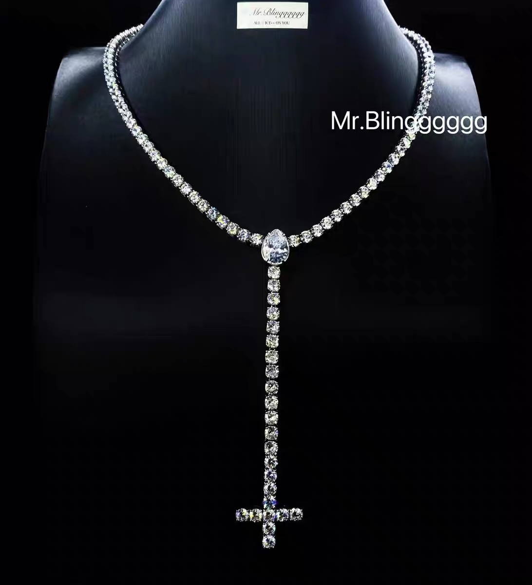 钛钢合成锆石项链 Mr.Blingggggg欧美嘻哈Playboi Carti逆十字架