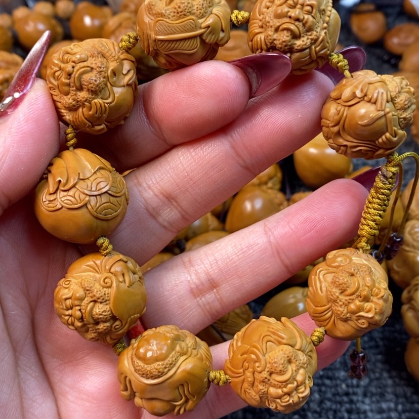 【闪购商品】橄榄核吊坠随***呗