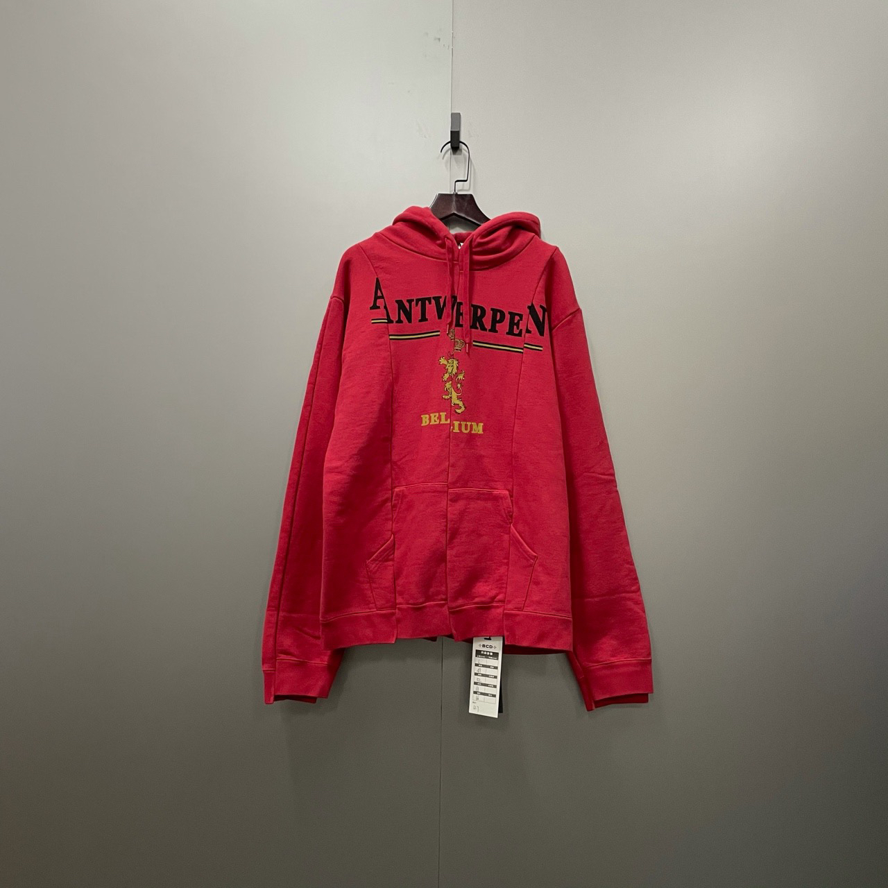 VETEMENTS 维特萌 解构帽衫 L码/95新/公价4000/无配件 bc910945