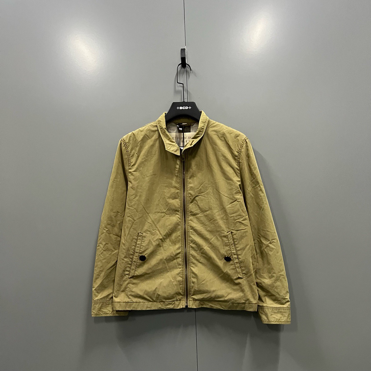 Burberry 巴宝莉 纯色翻领拉链夹克 L码/95新/公价12500/无配件