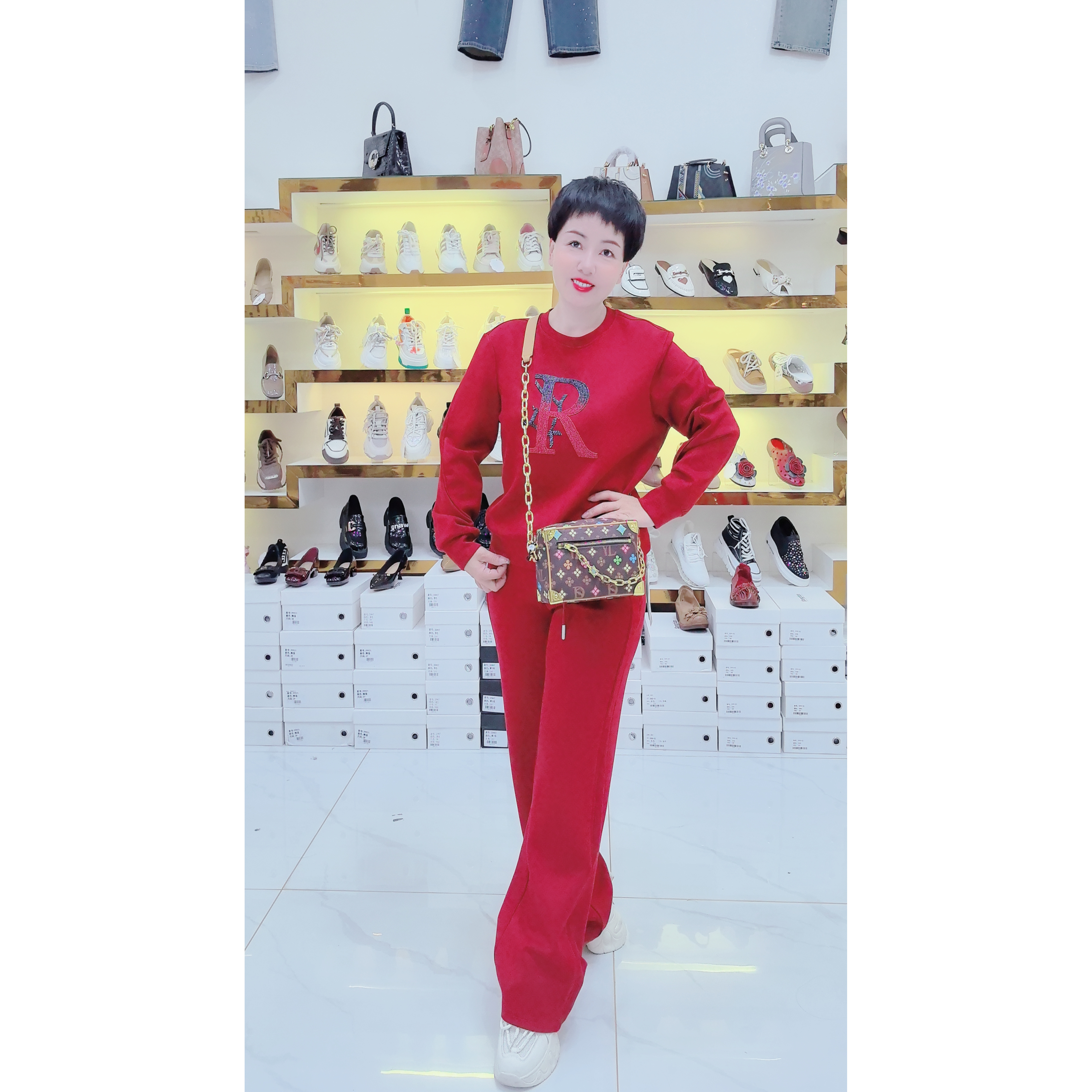 8363 简约圆领女装休闲气质妈妈装减龄春秋运动两件套