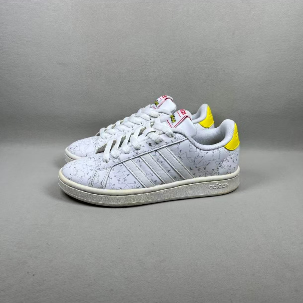 36.5码 二手 POKEMONxadidas  皮革宝可梦 FW7265 （原盒）